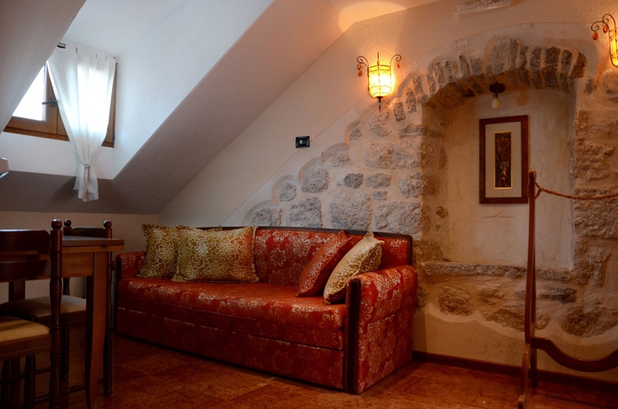 Imagen de los interiores del Hotel Galathea. Foto 15