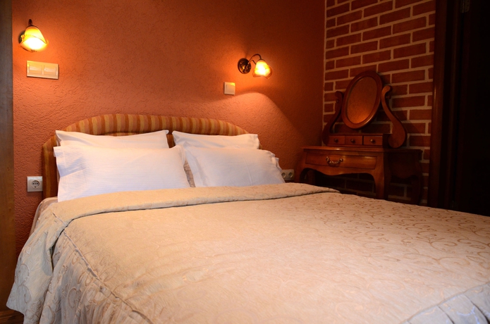 Imagen de la habitación del Hotel Galathea. Foto 10