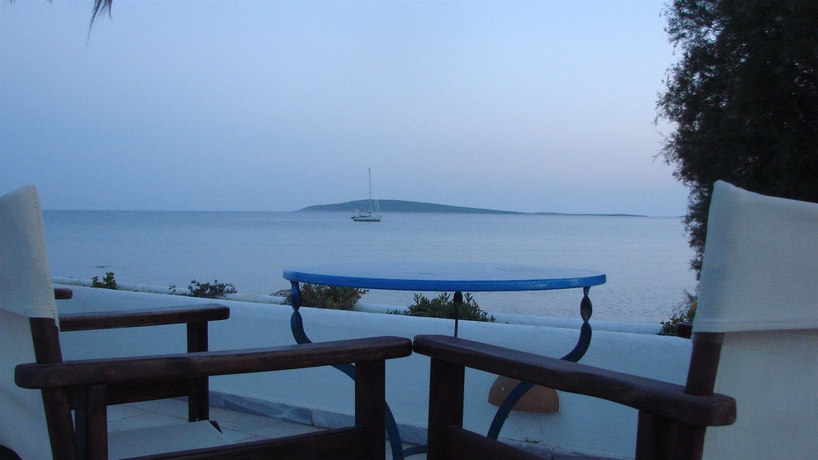 Imagen de los exteriores del Hotel Galatis. Foto 7