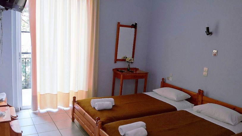 Imagen de la habitación del Hotel Galaxias, Galaxidi. Foto 10