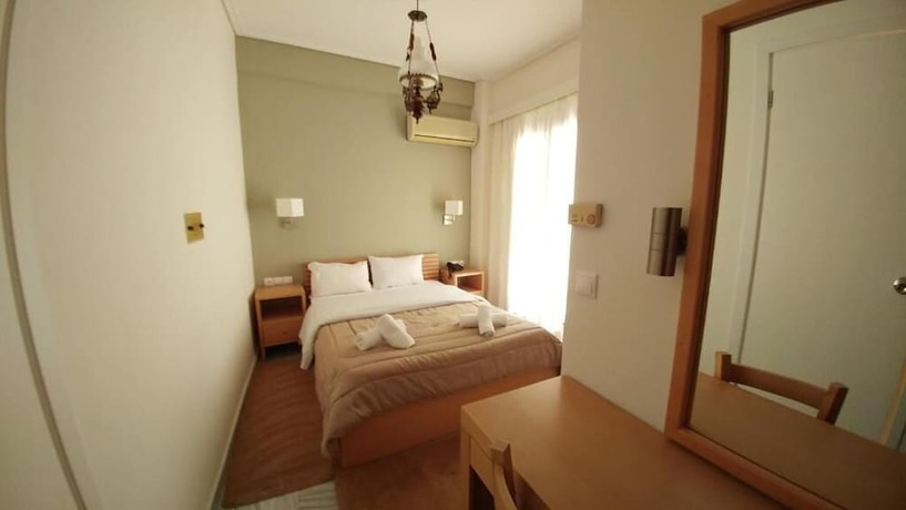 Imagen de la habitación del Hotel Galaxidi. Foto 8