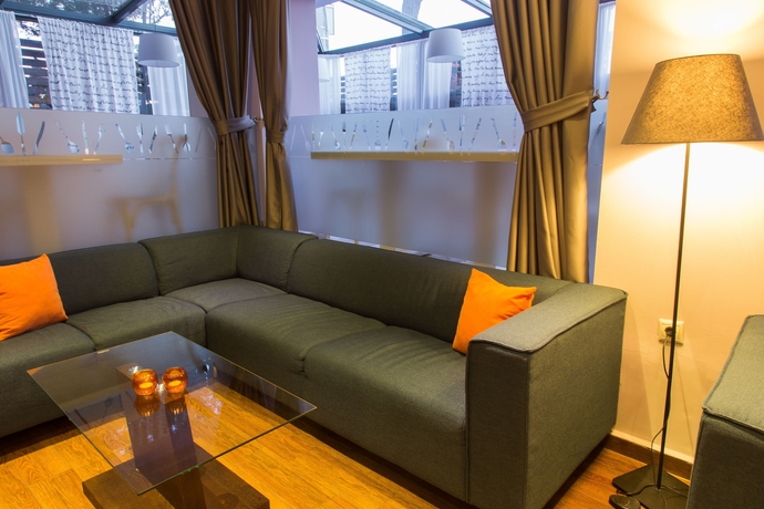 Imagen del bar/restaurante del Hotel Galaxy, Alimos. Foto 6