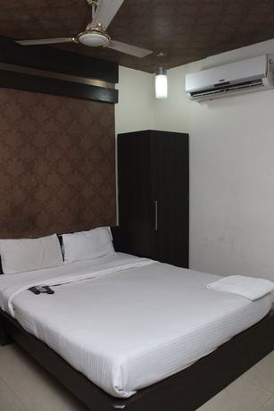 Imagen de la habitación del Hotel Galaxy, Allahabad. Foto 4