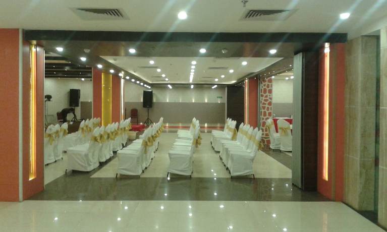 Imagen de los interiores del Hotel Galaxy, Allahabad. Foto 15