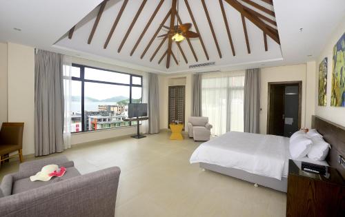 Imagen general del Hotel Galaxy Bay Resort. Foto 5