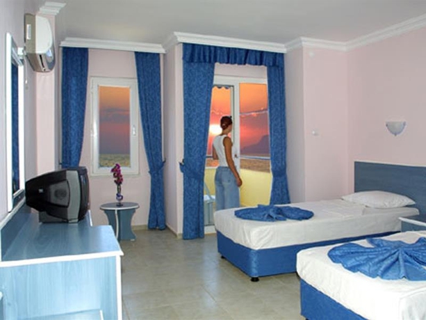 Imagen general del Hotel Galaxy Beach. Foto 2