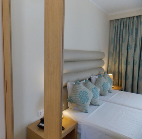 Imagen de la habitación del Hotel Galaxy Beach Resort, BW Premier Collection. Foto 11