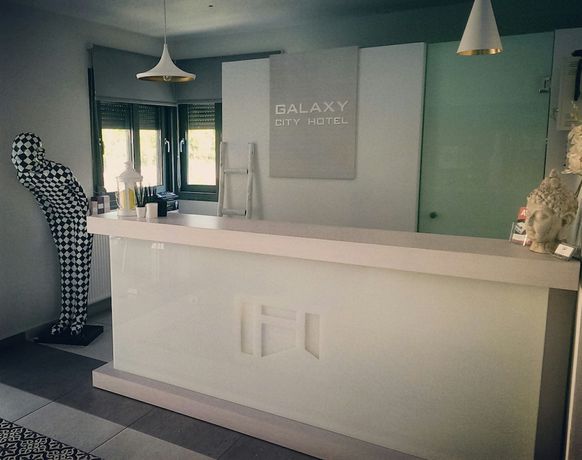 Imagen de los interiores del Hotel Galaxy City. Foto 15