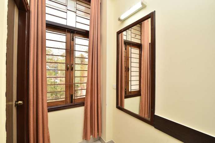 Imagen de la habitación del Hotel Galaxy, Dehradun. Foto 12