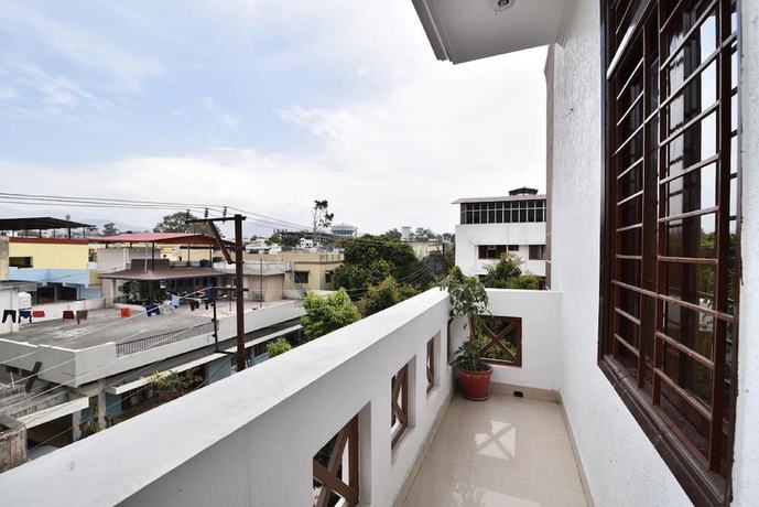 Imagen de la habitación del Hotel Galaxy, Dehradun. Foto 13