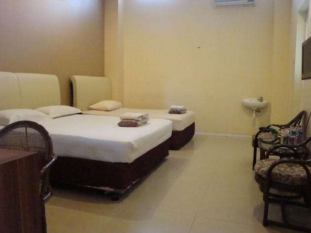 Imagen de la habitación del Hotel Galaxy, Gubeng. Foto 2