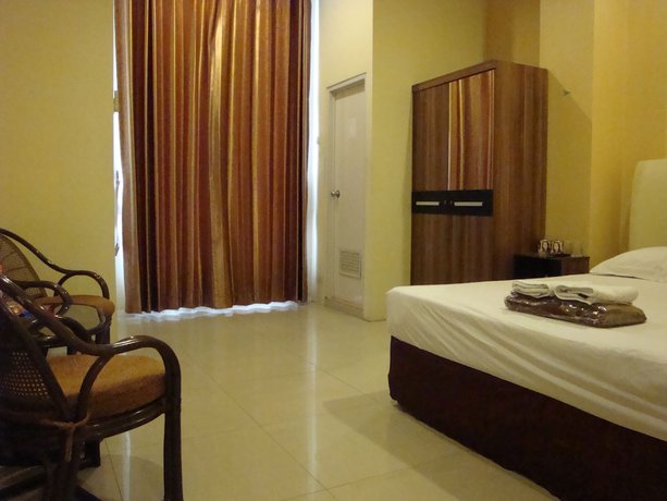 Imagen de la habitación del Hotel Galaxy, Gubeng. Foto 7