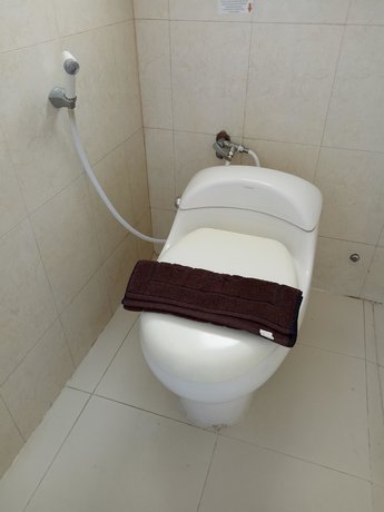 Imagen de la habitación del Hotel Galaxy, Gubeng. Foto 11