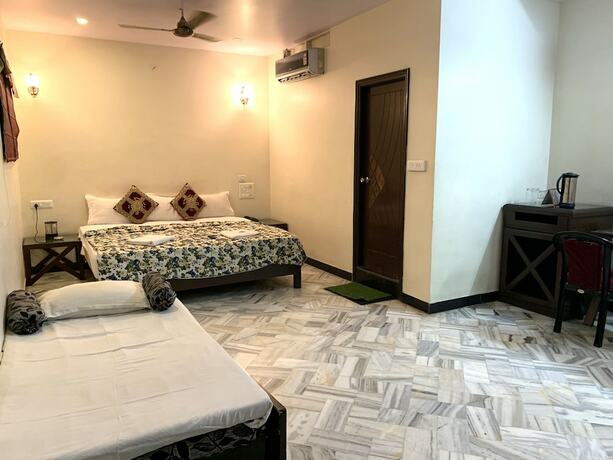 Imagen de la habitación del Hotel Galaxy Inn, JAIPUR. Foto 16