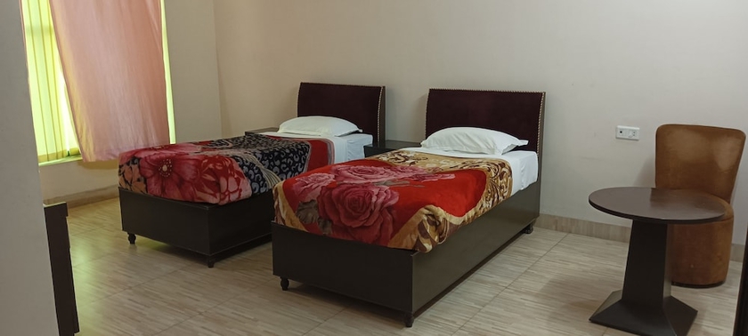 Imagen de la habitación del Hotel Galaxy Intercontinental. Foto 12