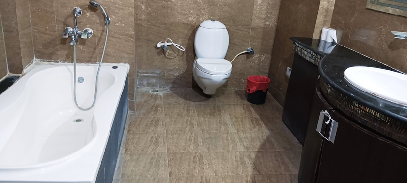 Imagen de la habitación del Hotel Galaxy Intercontinental. Foto 18