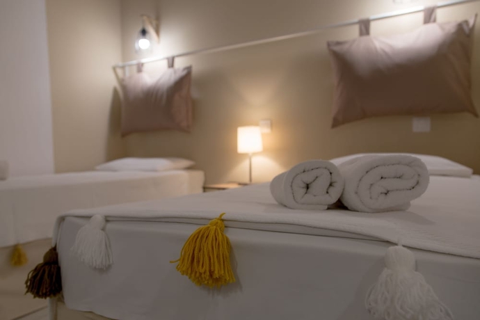 Imagen de la habitación del Hotel Galaxy, Loutraki - Perachora. Foto 11