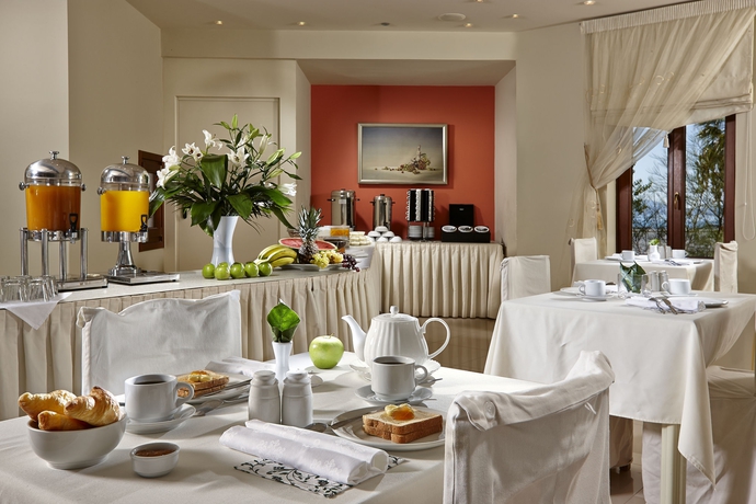 Imagen del bar/restaurante del Hotel Galaxy, Naxos. Foto 5