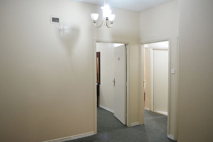 Imagen de los interiores del Hotel Galaxy Plaza. Foto 17
