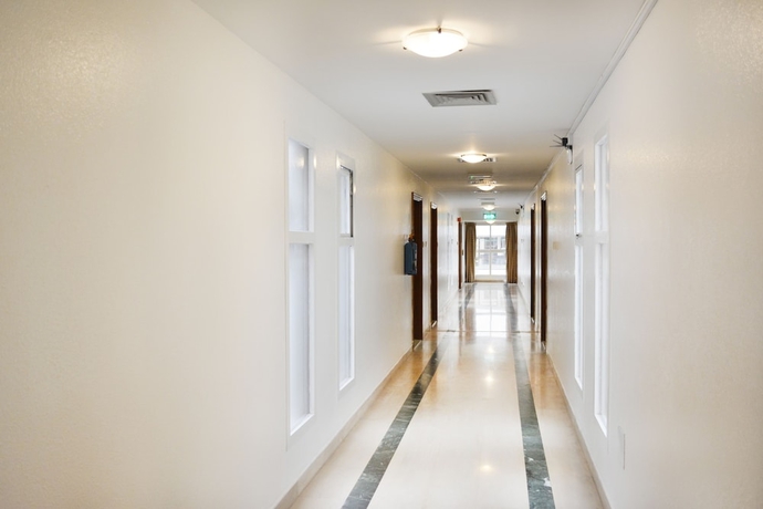 Imagen de los interiores del Hotel Galaxy Plaza. Foto 18