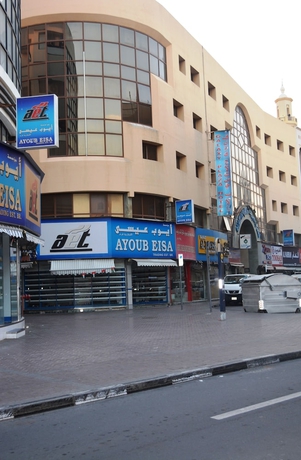 Imagen de los exteriores del Hotel Galaxy Plaza. Foto 14