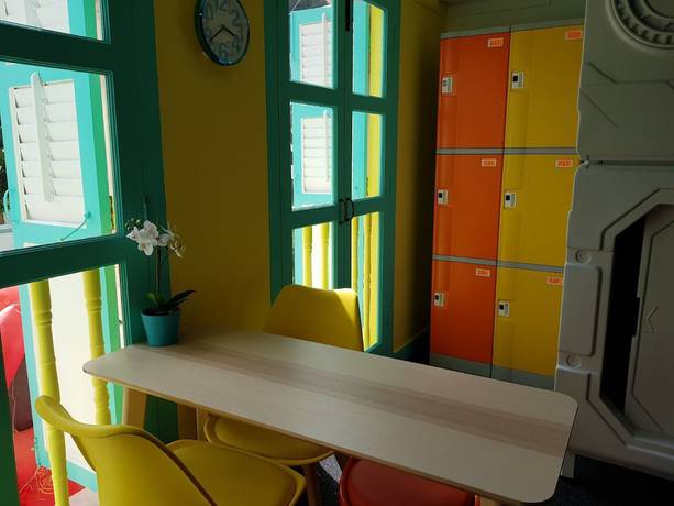 Imagen de los interiores del Hotel Galaxy Pods At Chinatown. Foto 15