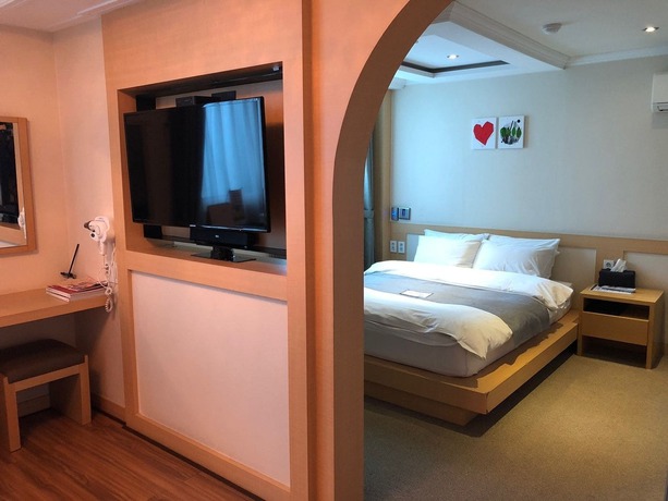 Imagen de la habitación del Hotel Galaxy, Pohang. Foto 7