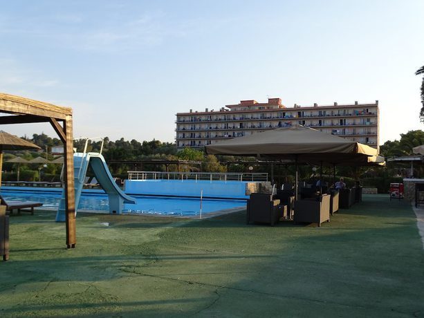 Imagen de la piscina del Hotel Galaxy, Porto Cheli. Foto 13