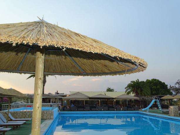 Imagen de la piscina del Hotel Galaxy, Porto Cheli. Foto 14
