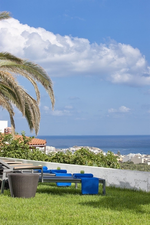 Imagen de los exteriores del Hotel Galaxy Suites Boutique Resort. Foto 11