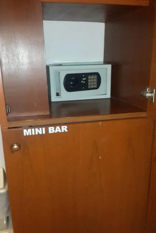 Imagen de la habitación del Hotel Galaxy Suites. Foto 11