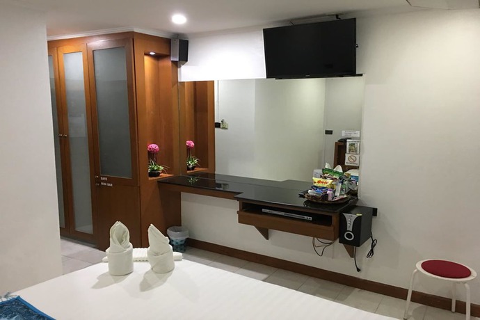 Imagen de la habitación del Hotel Galaxy Suites. Foto 13