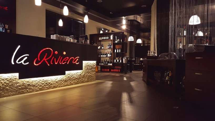 Imagen del bar/restaurante del Hotel Galaxy, Timisoara. Foto 2