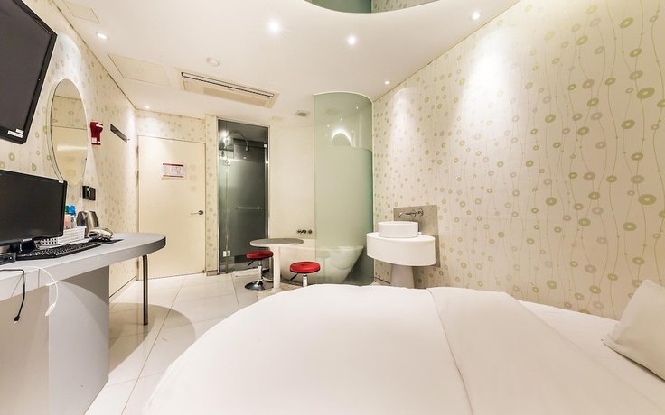 Imagen de la habitación del Hotel Galaxy Tour Yeongdeungpo. Foto 25