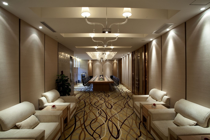 Imagen de los interiores del Hotel Galaxy minyoun Chengdu. Foto 10