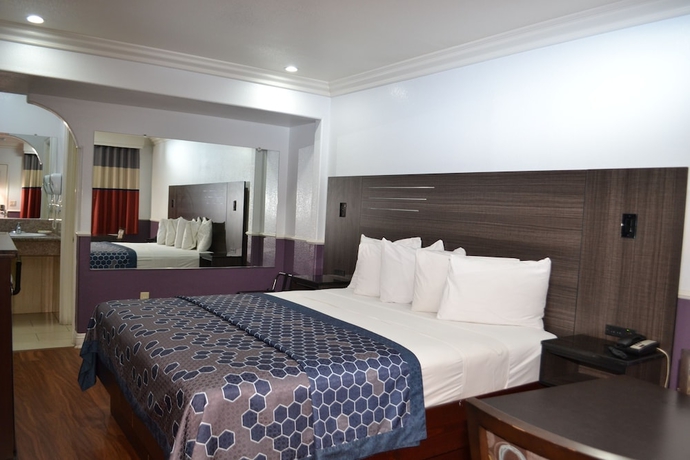 Imagen de la habitación del Hotel Galaxyinn. Foto 10