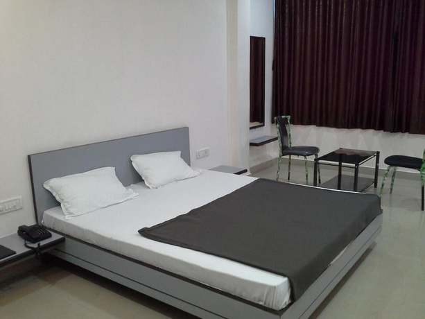 Imagen de la habitación del Hotel Galaxy\'s Vaibhav. Foto 10