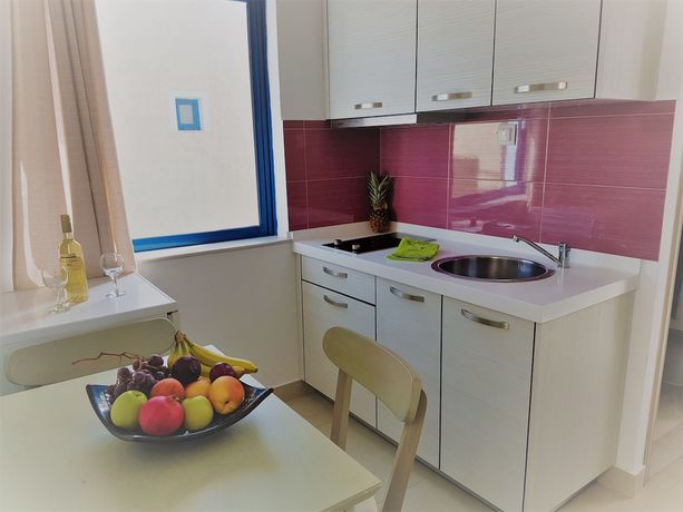 Imagen de la habitación del Hotel Galazio Beach Resort. Foto 8