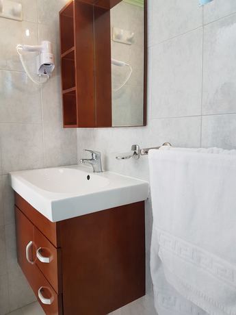 Imagen de la habitación del Hotel Galazio Beach Resort. Foto 19