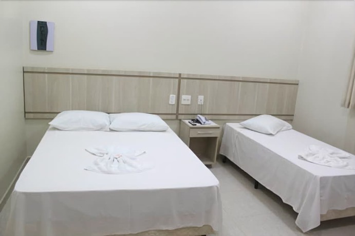 Imagen de la habitación del Hotel Galead. Foto 14
