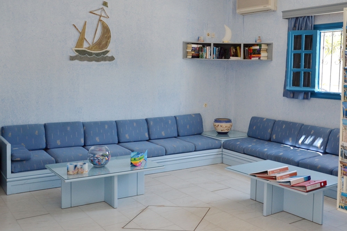Imagen de los interiores del Hotel Galeana Beach. Foto 11