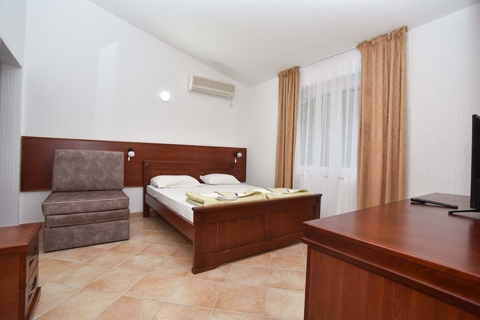 Imagen de la habitación del Hotel Galeb. Foto 7