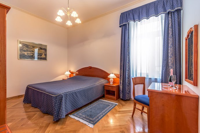 Imagen de la habitación del Hotel Galeb, Plahuti. Foto 5