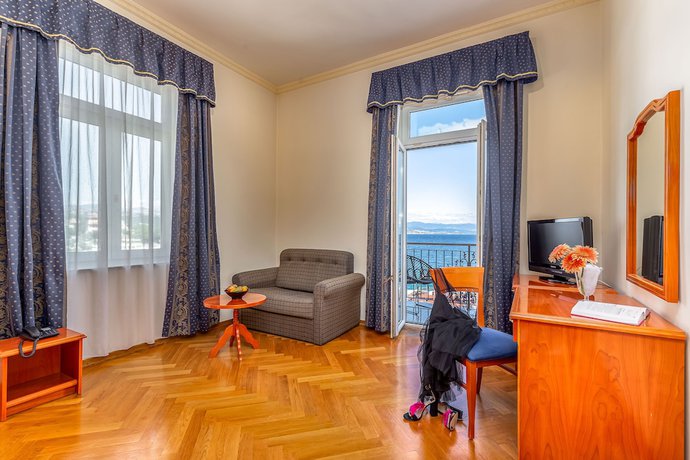 Imagen de la habitación del Hotel Galeb, Plahuti. Foto 6