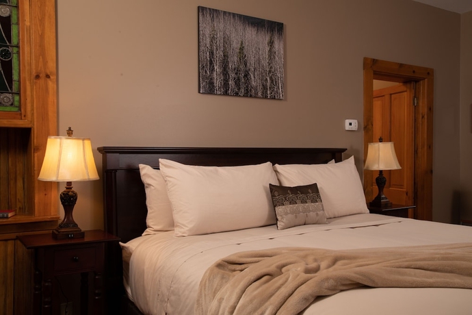 Imagen de la habitación del Hotel Galena. Foto 15