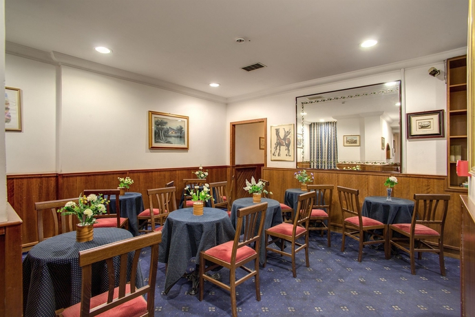 Imagen del bar/restaurante del Hotel Galeno. Foto 2