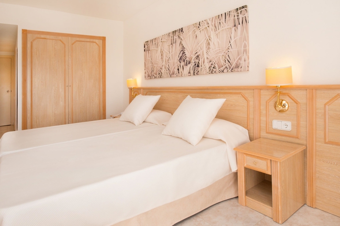 Imagen de la habitación del Hotel Galeón. Foto 5