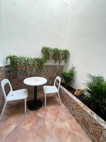 Imagen de los exteriores del Hotel Galeon Boutique. Foto 8