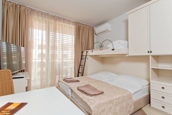 Imagen de los interiores del Hotel Galeon Residence and Spa. Foto 6