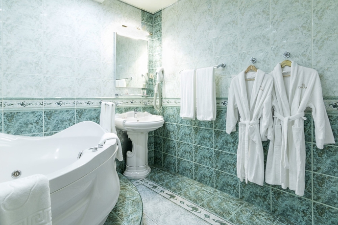 Imagen de la habitación del Hotel Galera, Kiev. Foto 6